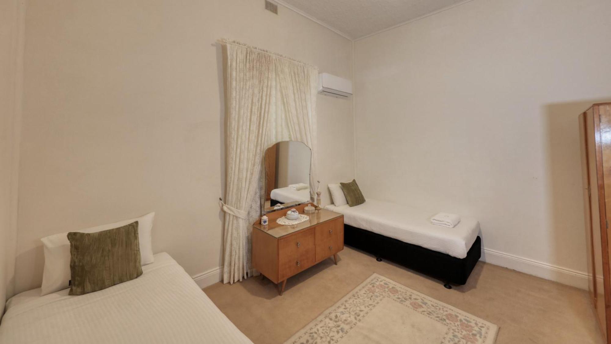 Charles Rasp Motor Inn & Cottages Broken Hill Esterno foto