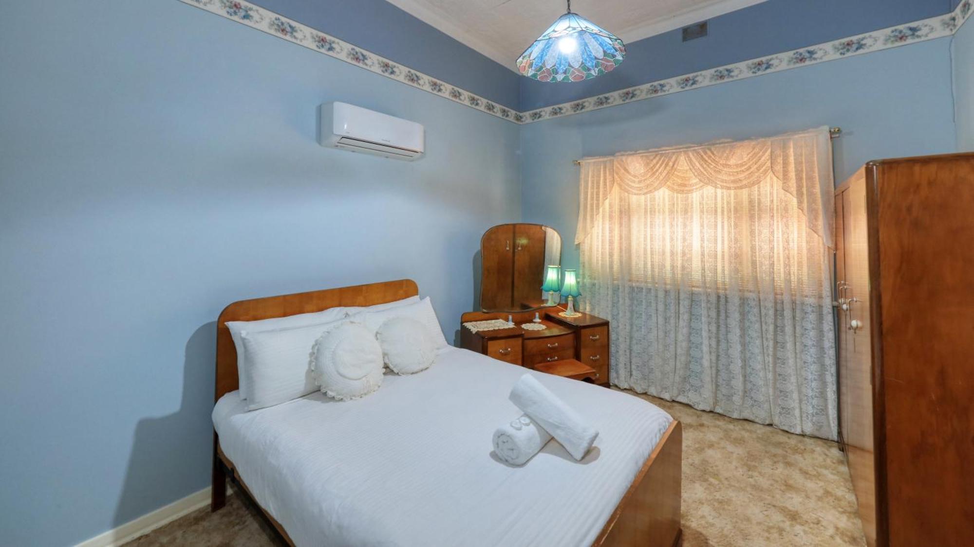 Charles Rasp Motor Inn & Cottages Broken Hill Esterno foto