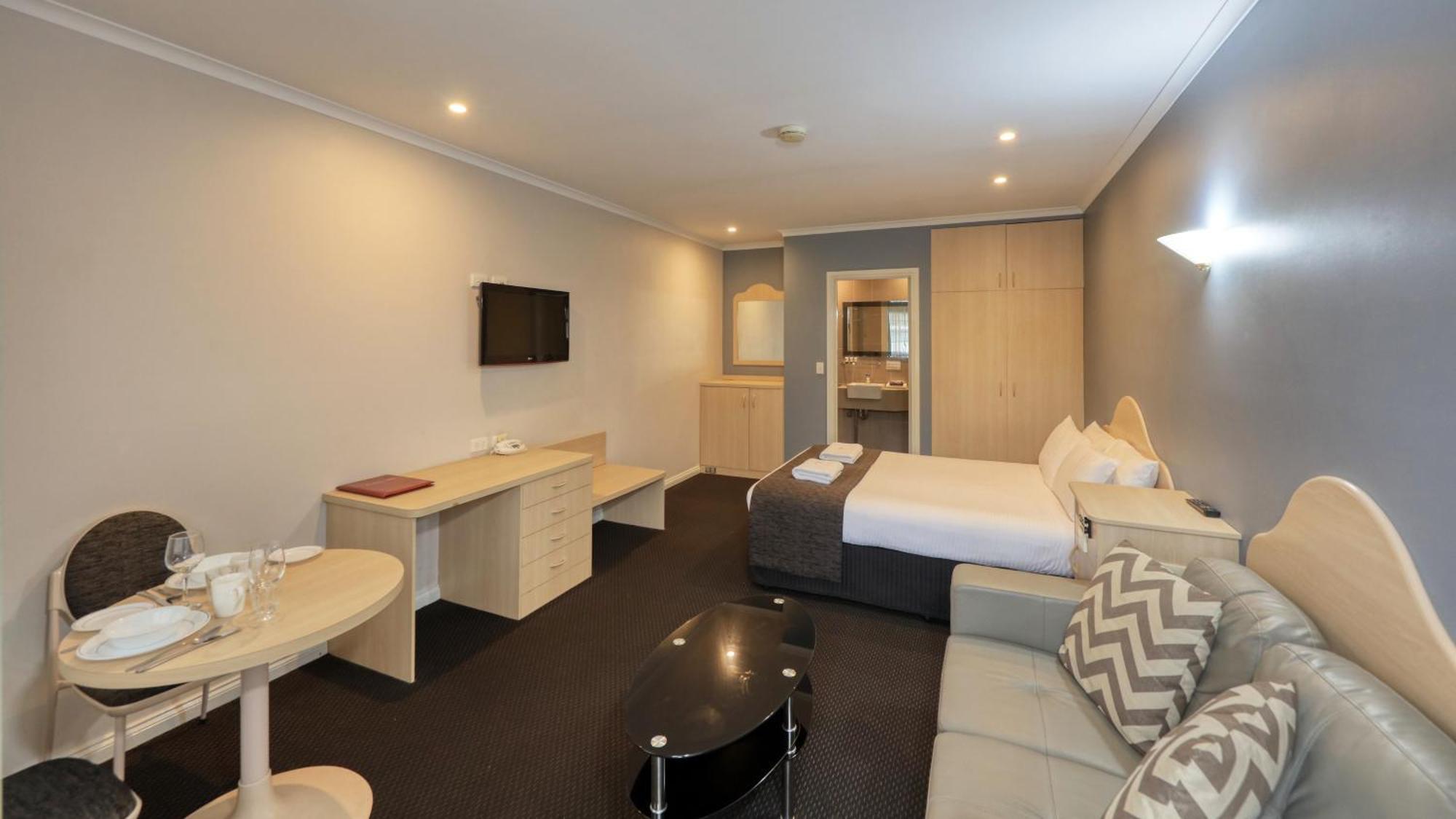 Charles Rasp Motor Inn & Cottages Broken Hill Esterno foto