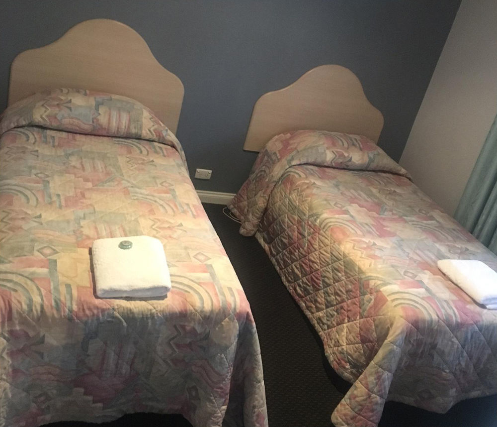 Charles Rasp Motor Inn & Cottages Broken Hill Esterno foto
